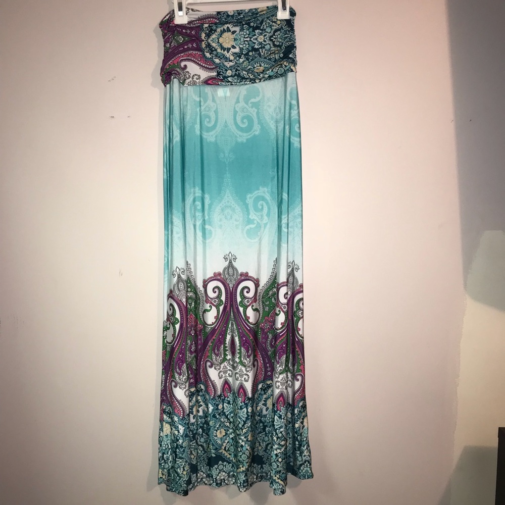 Venus Maxi Skirt size M